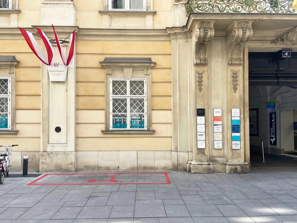 contact storefront wallnerstrasse moi vienna austria 1200×900 (1)